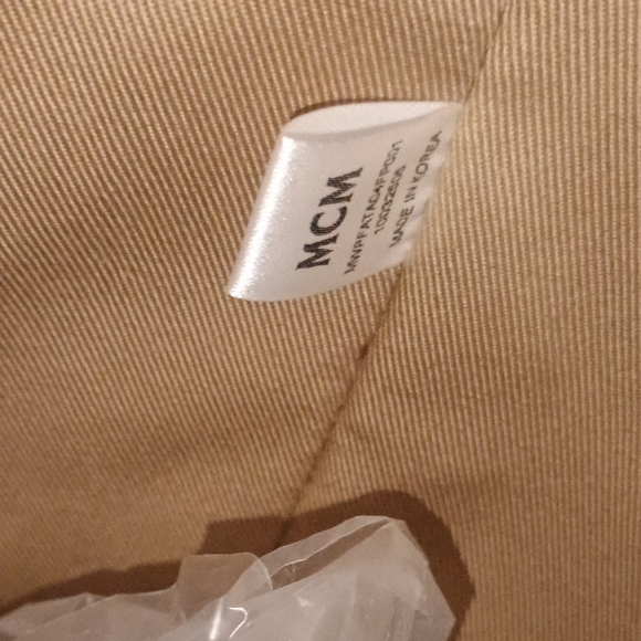 MCM Misty Gray Visetos Medium Tote - Picture 8 of 10